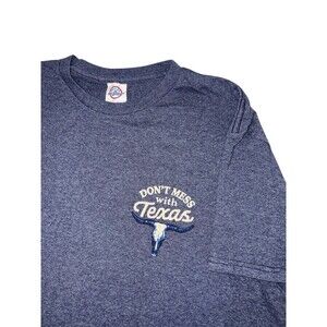 Don't mess with Texas T-Shirt Men’s Medium Lone Star State Luke Combs Country